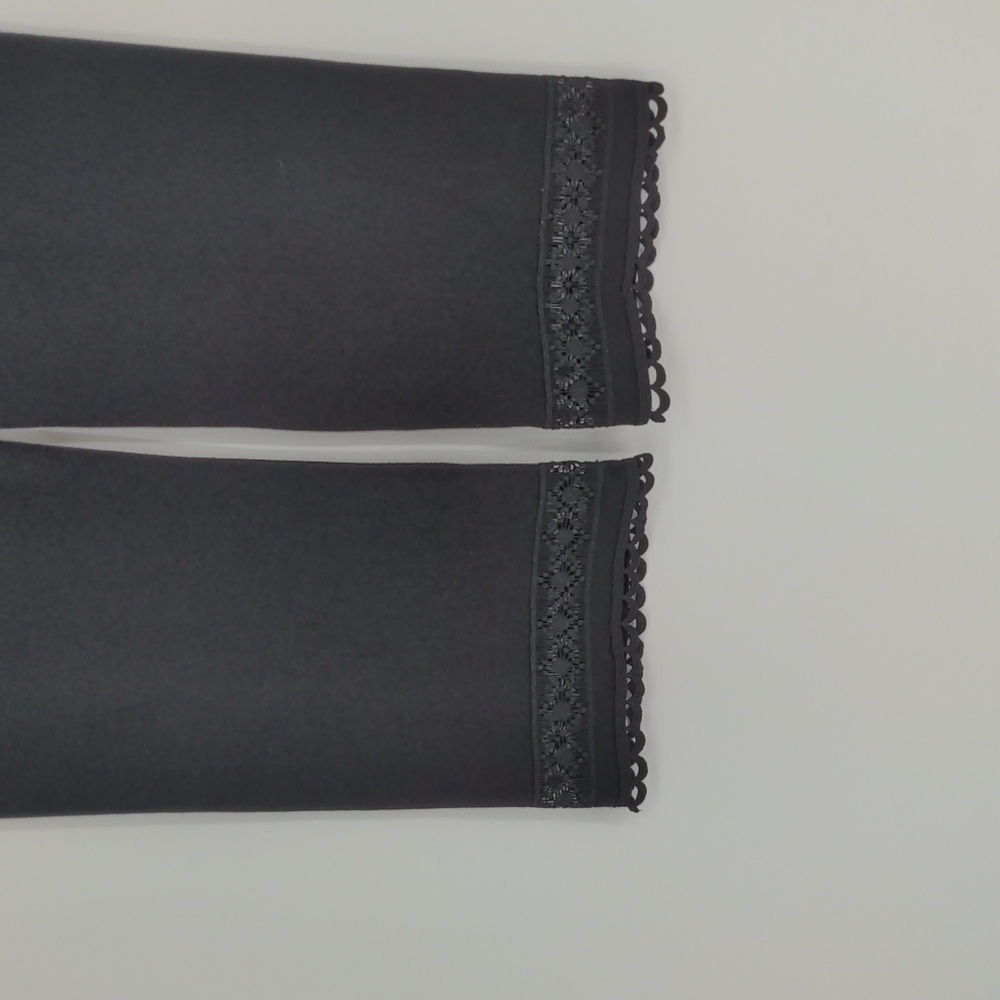 Lysse‎ Raya Womens Lace Trim High Rise Cropped Pants Size Extra Small Black - Picture 10 of 12